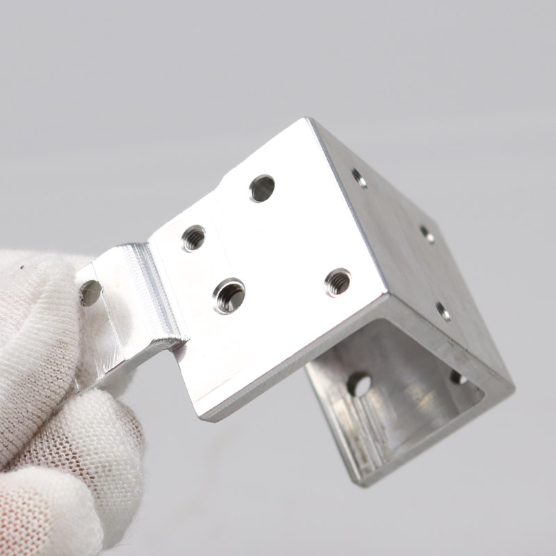 cnc金屬機(jī)加工